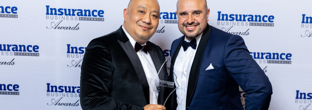 Smart Nine Australian Brokerage Of The Year Award Gary Sim Enrique Sicurella CCM insurance Group